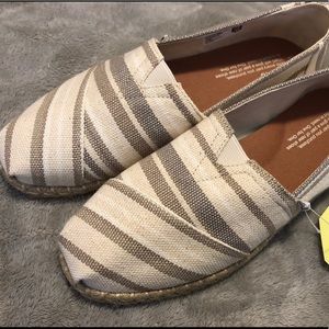 Toms Zuma Espadrilles 7.5 New with Tags